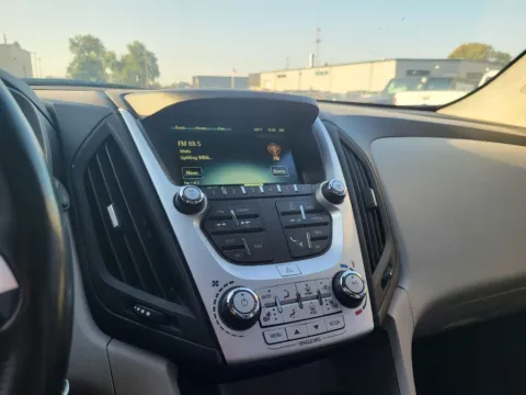 More photos of 2017 Chevrolet Equinox Premier at Dorsett Mitsubishi, IN