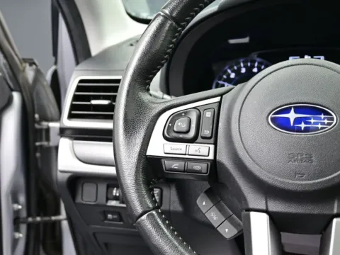 More photos of 2018 Subaru Forester Limited at Dorsett Mitsubishi, IN