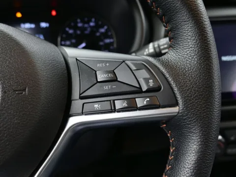 More photos of 2024 Nissan Kicks SR at Dorsett Mitsubishi, IN