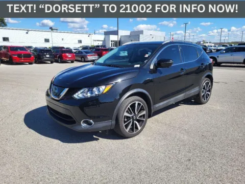 Black 2018 Nissan Rogue Sport SL for sale in Terre Haute, IN