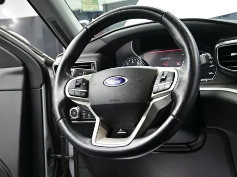 More photos of 2020 Ford Explorer XLT at Dorsett Mitsubishi, IN