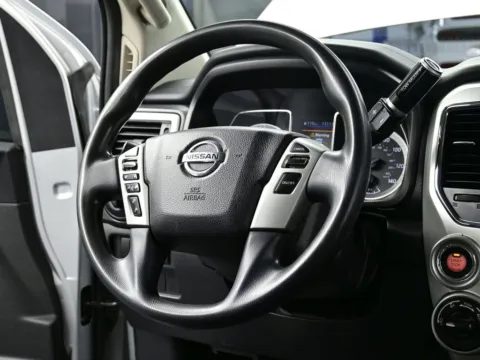 More photos of 2019 Nissan Titan SV at Dorsett Mitsubishi, IN