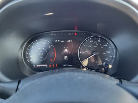 More photos of 2022 Nissan Kicks SR at Dorsett Mitsubishi, IN