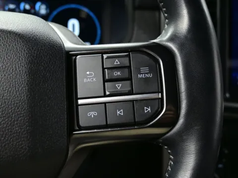 More photos of 2023 Ford F-150 Platinum at Dorsett Mitsubishi, IN