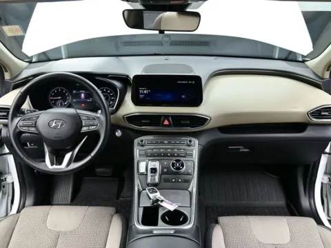 Photos of 2023 Hyundai Santa Fe SEL for sale in Terre Haute, IN at Dorsett Mitsubishi