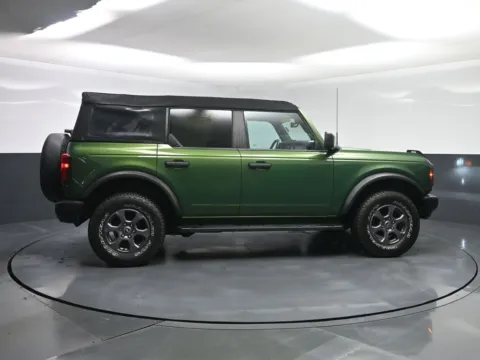 More photos of 2023 Ford Bronco Big Bend at Dorsett Mitsubishi, IN