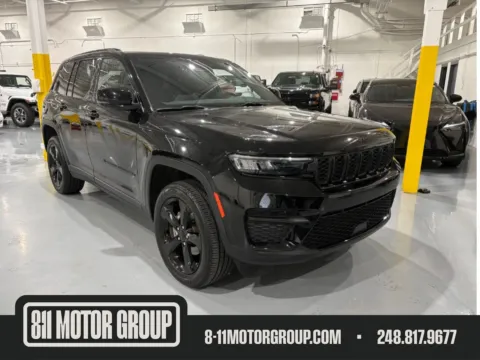 Black 2023 Jeep Grand Cherokee Altitude 4x4 for sale in Troy, MI