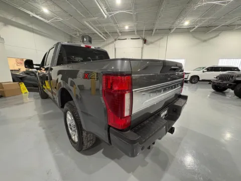 More photos of 2022 Ford F-250 Platinum at 8-11 Motor Group, Inc., MI