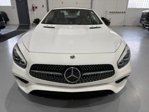 Photos of 2020 Mercedes-Benz SL 450 for sale in Troy, MI at 8-11 Motor Group, Inc.