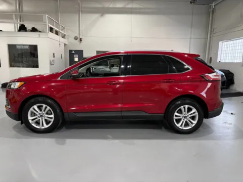 More photos of 2020 Ford Edge SEL at 8-11 Motor Group, Inc., MI
