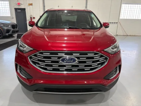 Photos of 2020 Ford Edge SEL for sale in Troy, MI at 8-11 Motor Group, Inc.