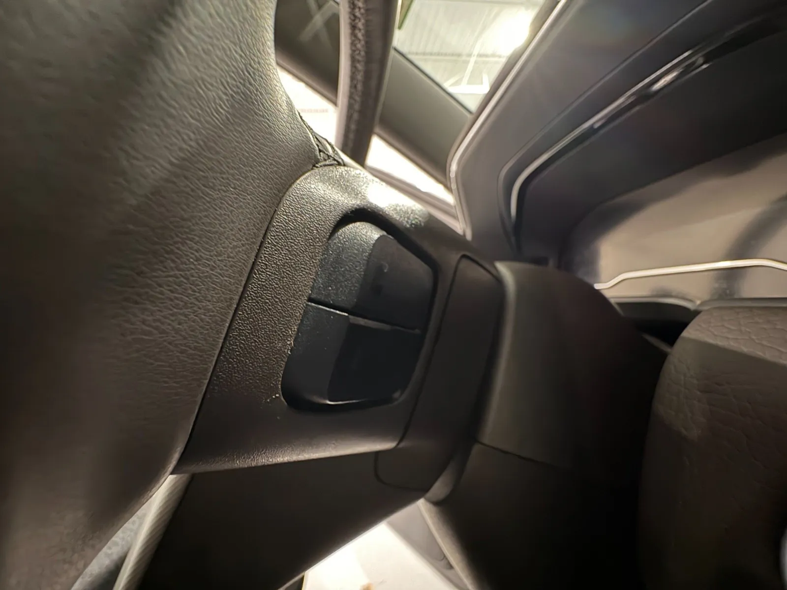 2023 GMC Yukon Denali - Photo 17