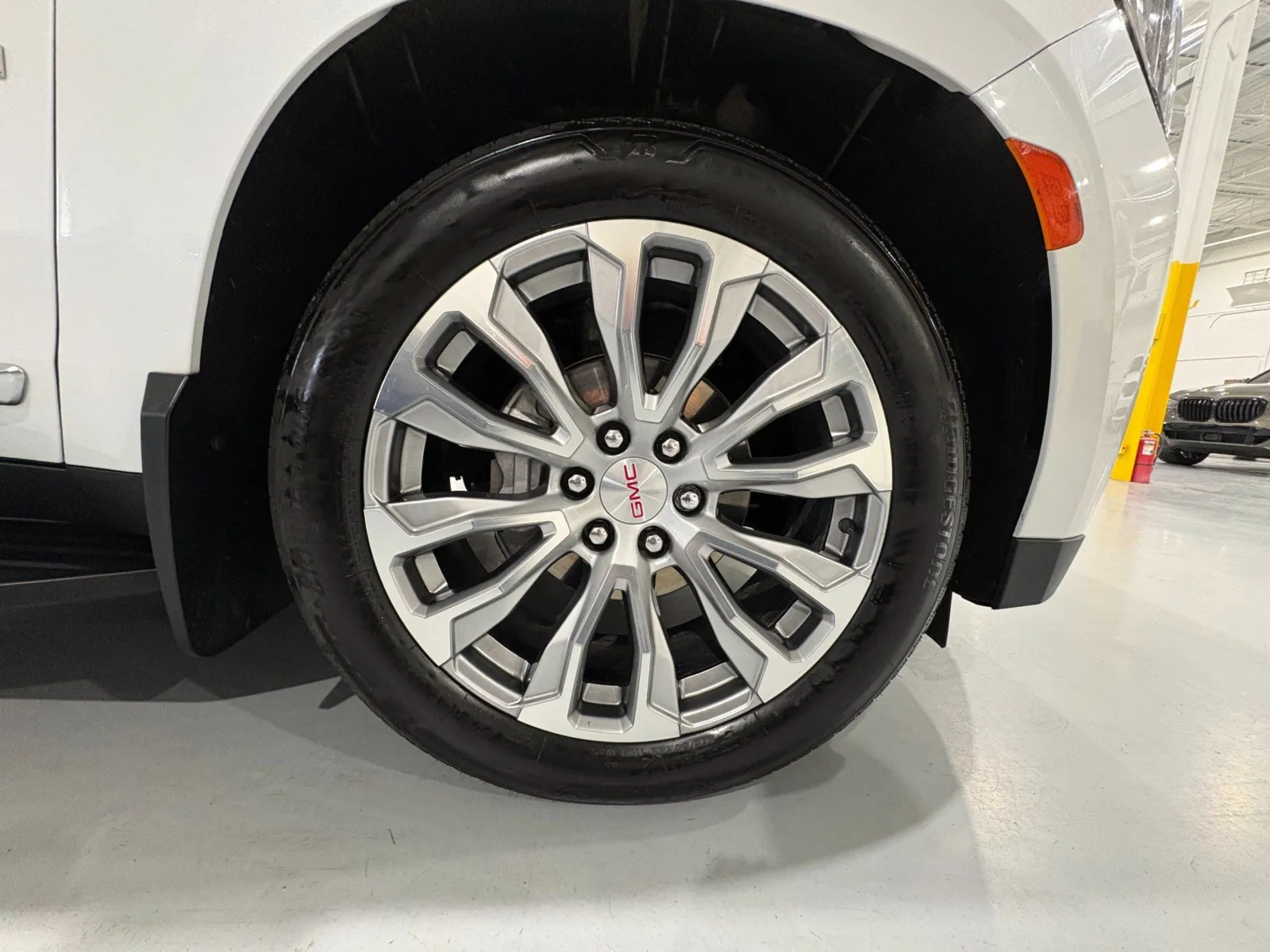 2023 GMC Yukon Denali - Photo 68