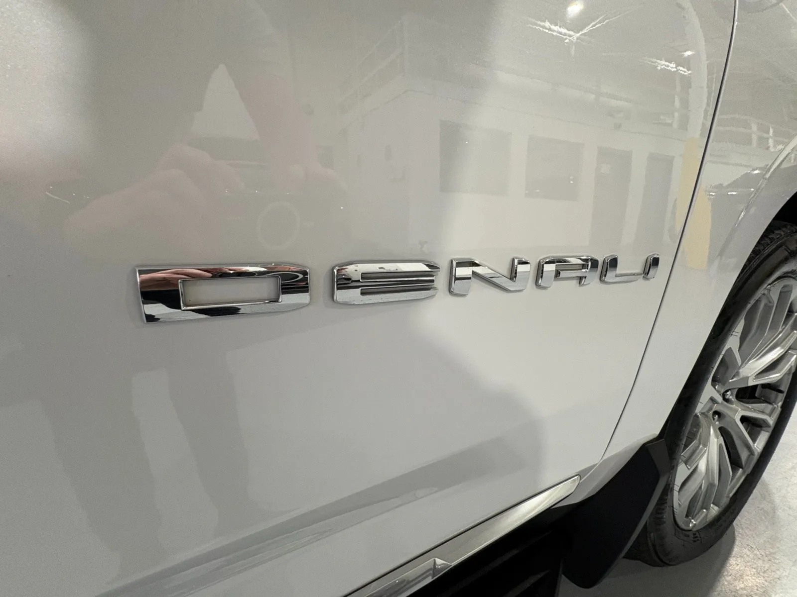2023 GMC Yukon Denali - Photo 63