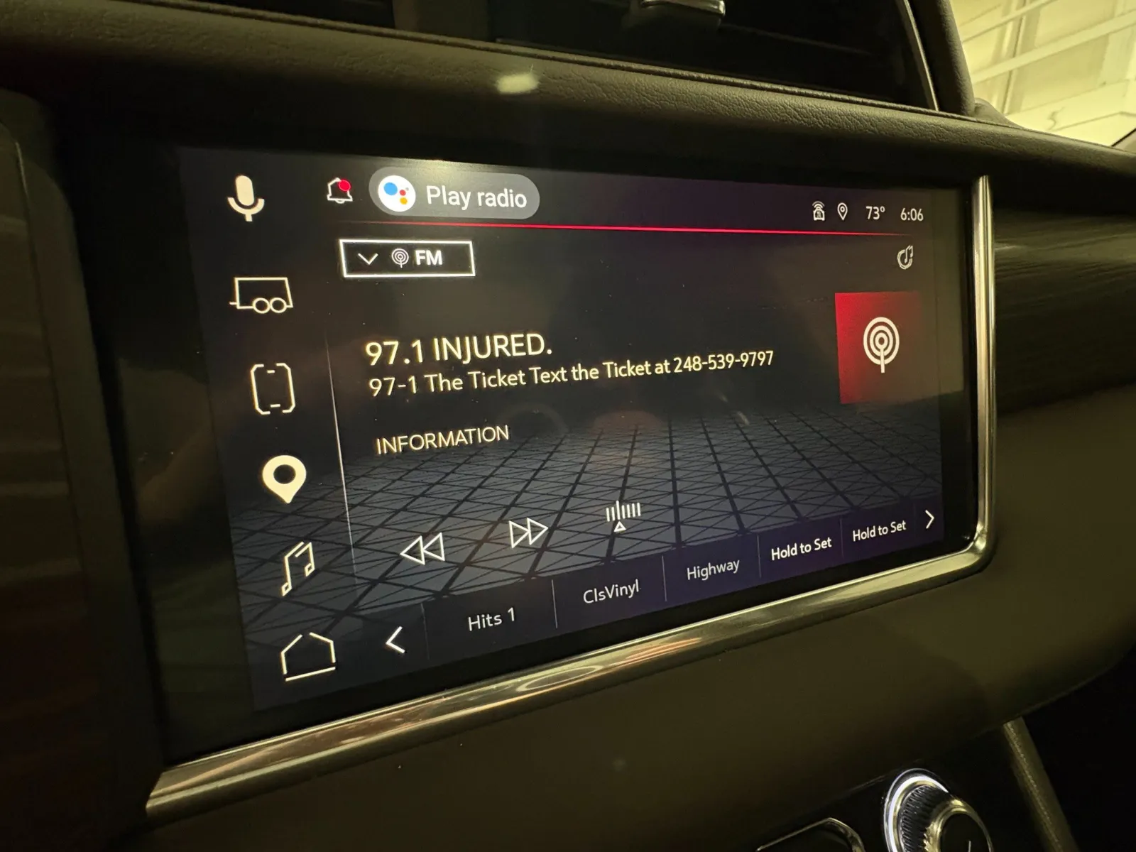 2023 GMC Yukon Denali - Photo 21