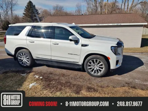 White 2023 GMC Yukon 4WD Denali for sale in Troy, MI