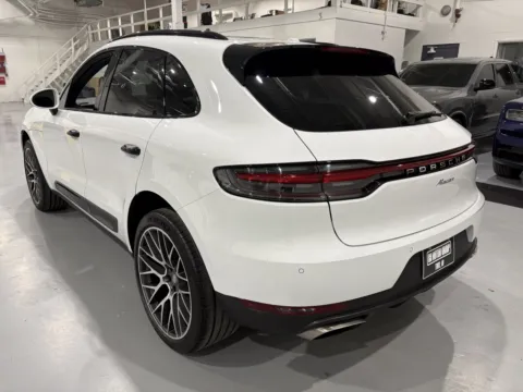 More photos of 2019 Porsche Macan at 8-11 Motor Group, Inc., MI