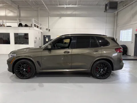 More photos of 2022 BMW X5 xDrive40i at 8-11 Motor Group, Inc., MI