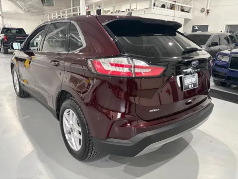 More photos of 2023 Ford Edge SEL at 8-11 Motor Group, Inc., MI