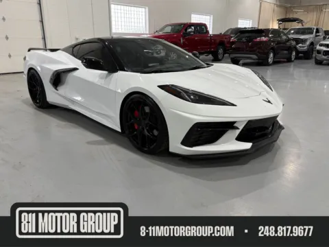 White 2021 Chevrolet Corvette Stingray RWD Coupe 3LT for sale in Troy, MI