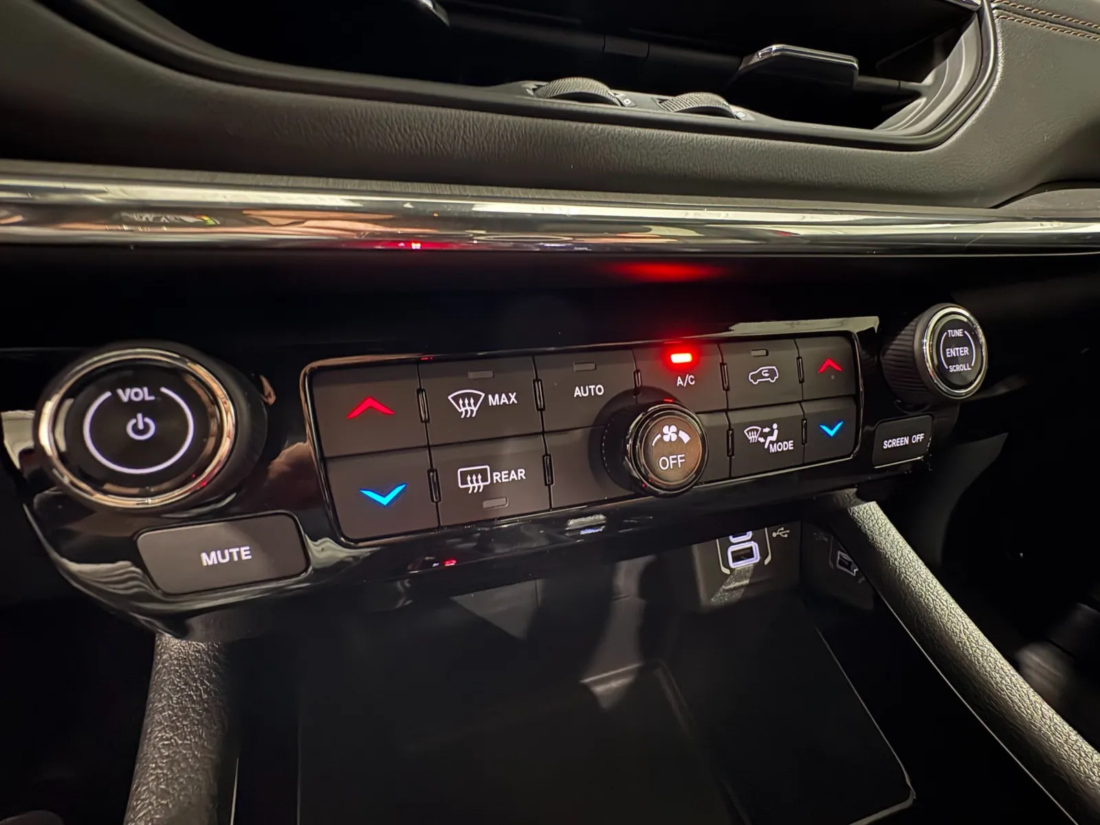 2022 Jeep Compass (RED) Edition - Photo 27