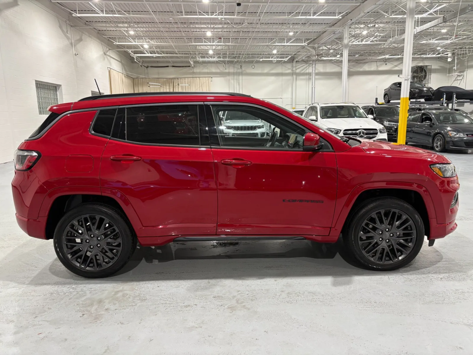 2022 Jeep Compass (RED) Edition - Photo 8