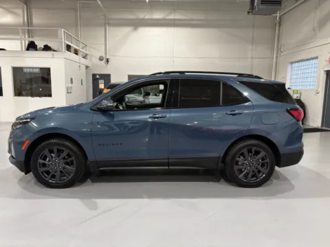 More photos of 2024 Chevrolet Equinox AWD RS at 8-11 Motor Group, Inc., MI
