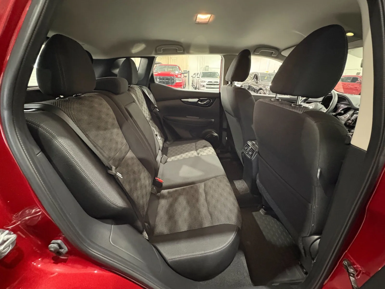 2019 Nissan Rogue Sport SV - Photo 36