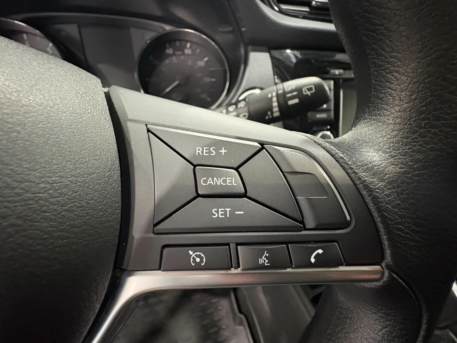 2019 Nissan Rogue Sport SV - Photo 14