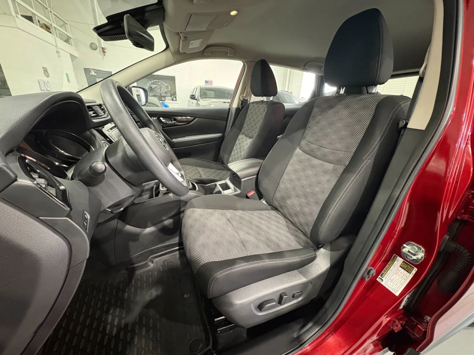 2019 Nissan Rogue Sport SV - Photo 9