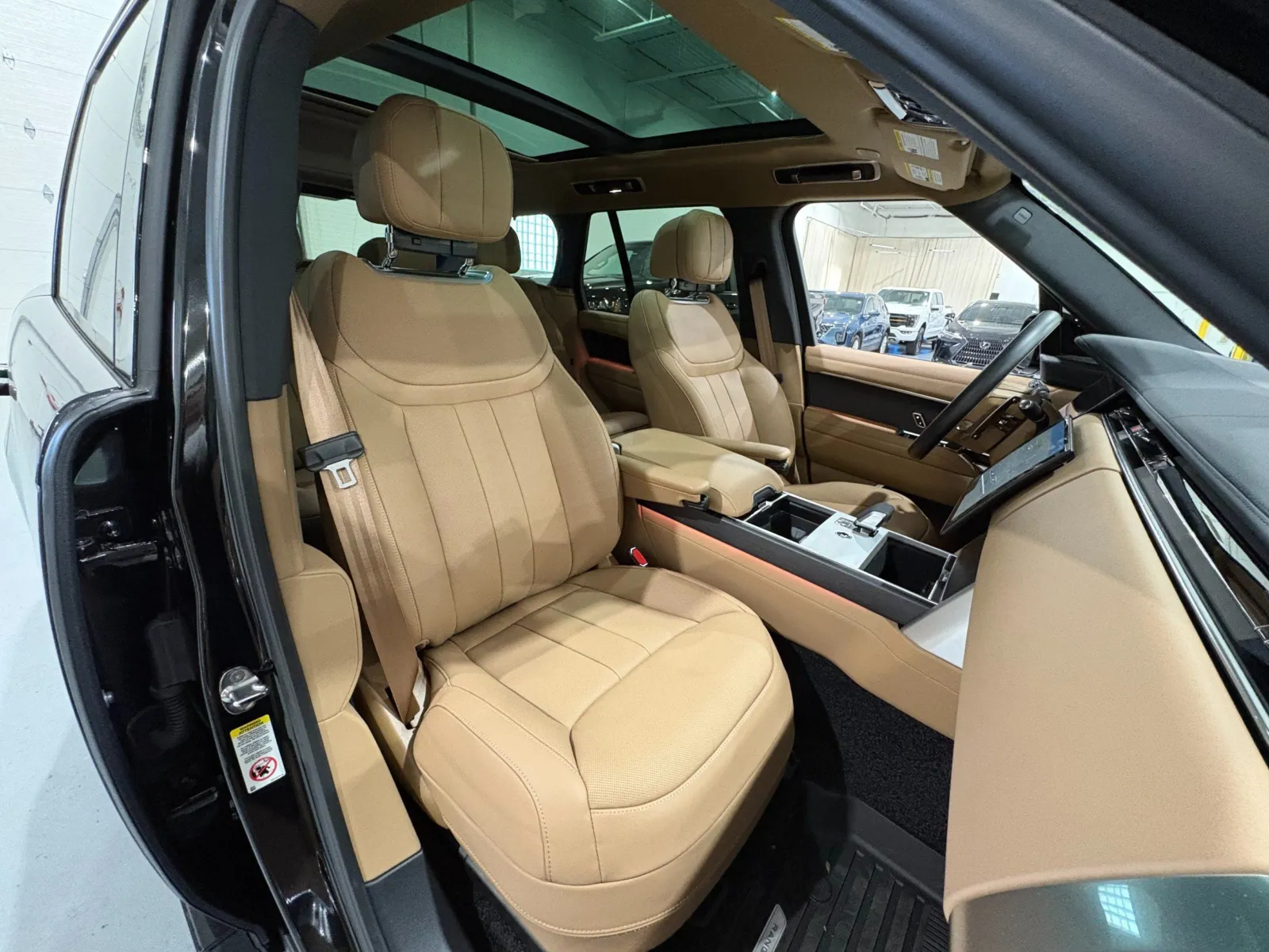 2026 Land Rover Range Rover SE - Photo 54