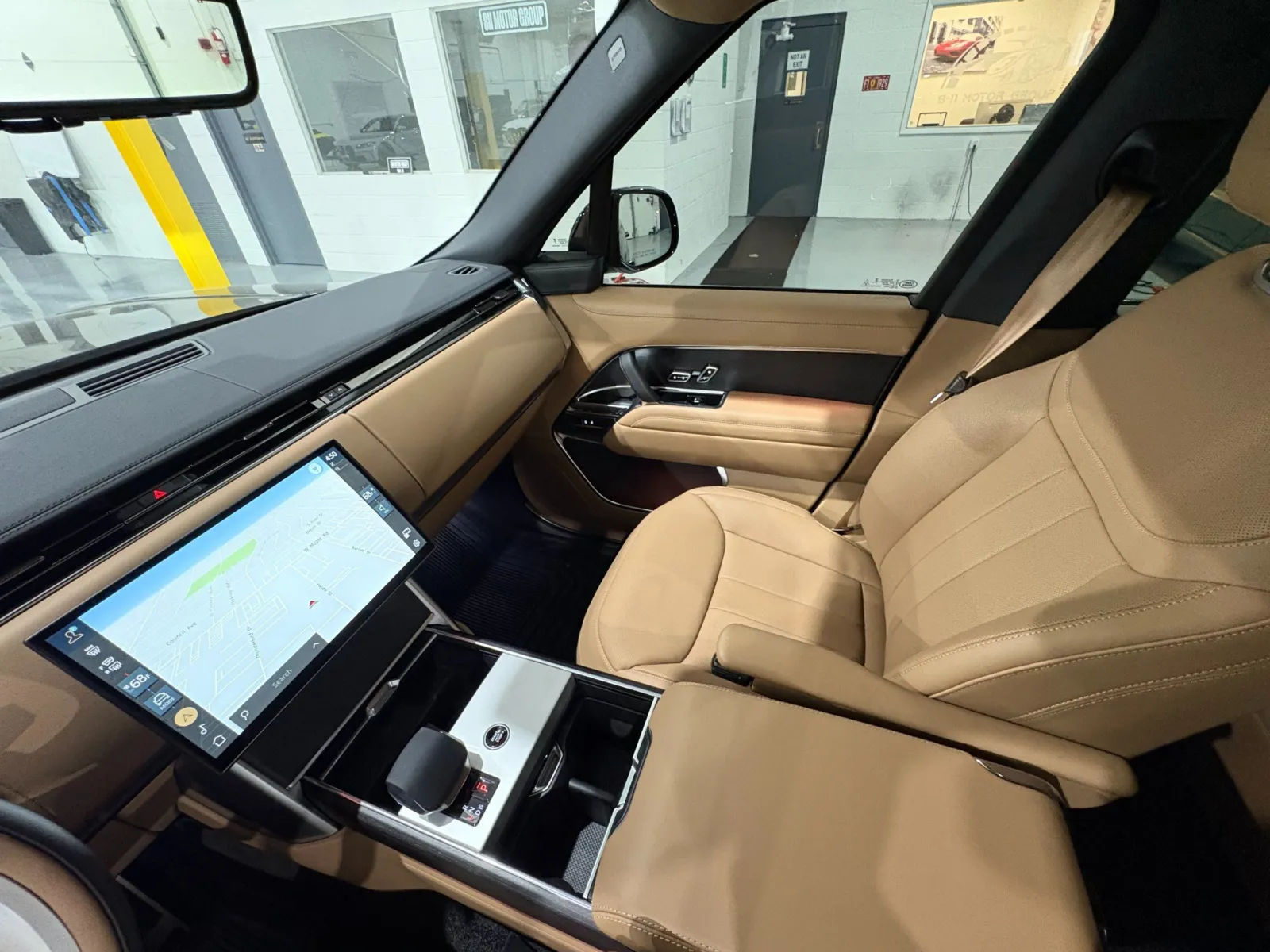 2026 Land Rover Range Rover SE - Photo 29