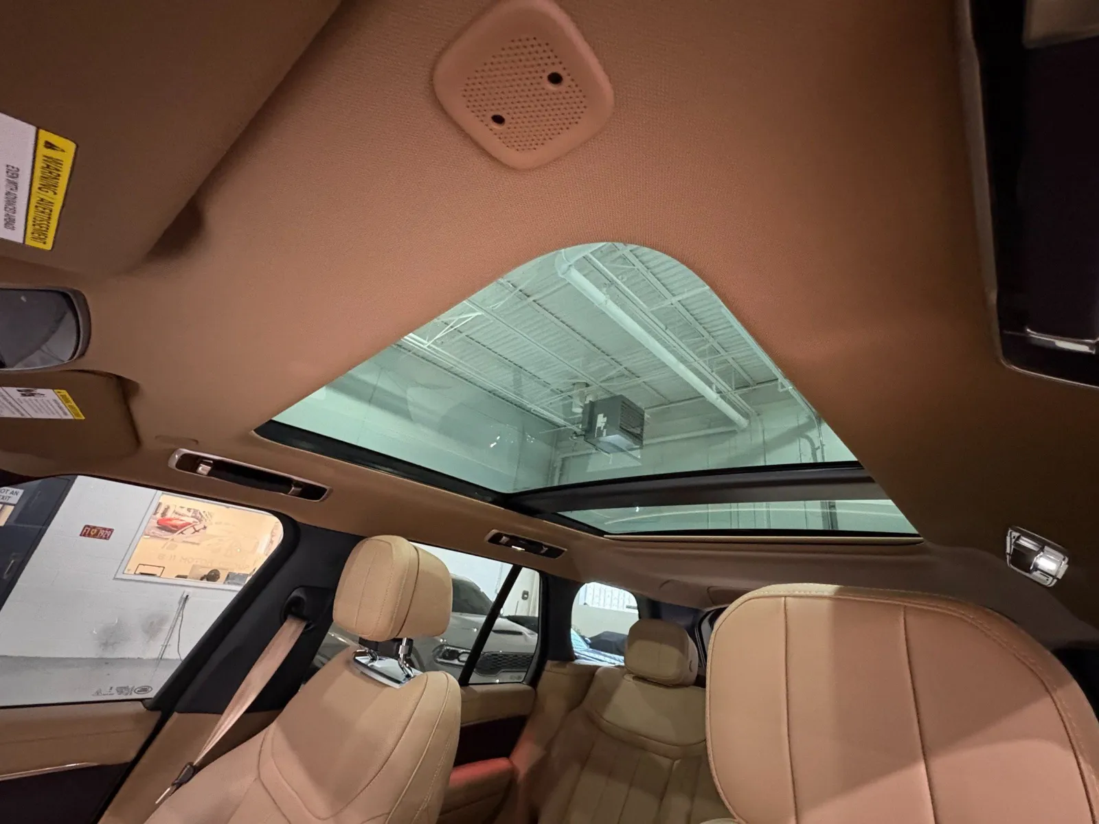 2026 Land Rover Range Rover SE - Photo 38