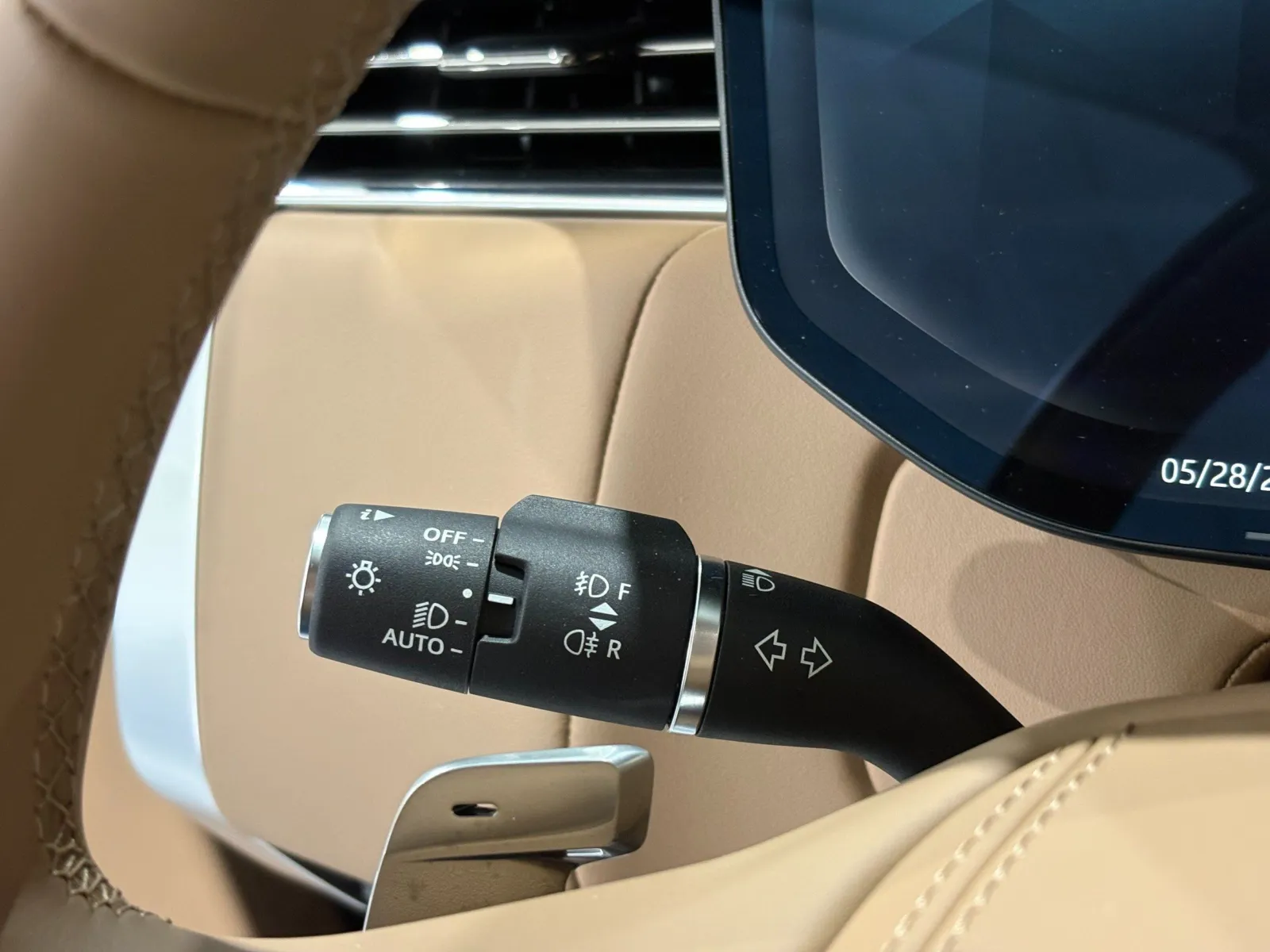 2026 Land Rover Range Rover SE - Photo 14