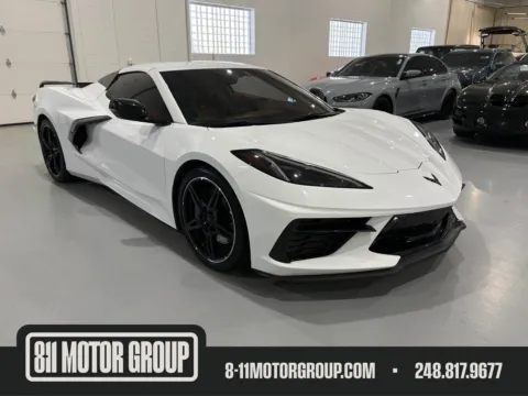 White 2021 Chevrolet Corvette Stingray RWD Convertible 3LT for sale in Troy, MI