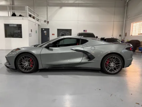 More photos of 2022 Chevrolet Corvette Stingray RWD Coupe 2LT at 8-11 Motor Group, Inc., MI