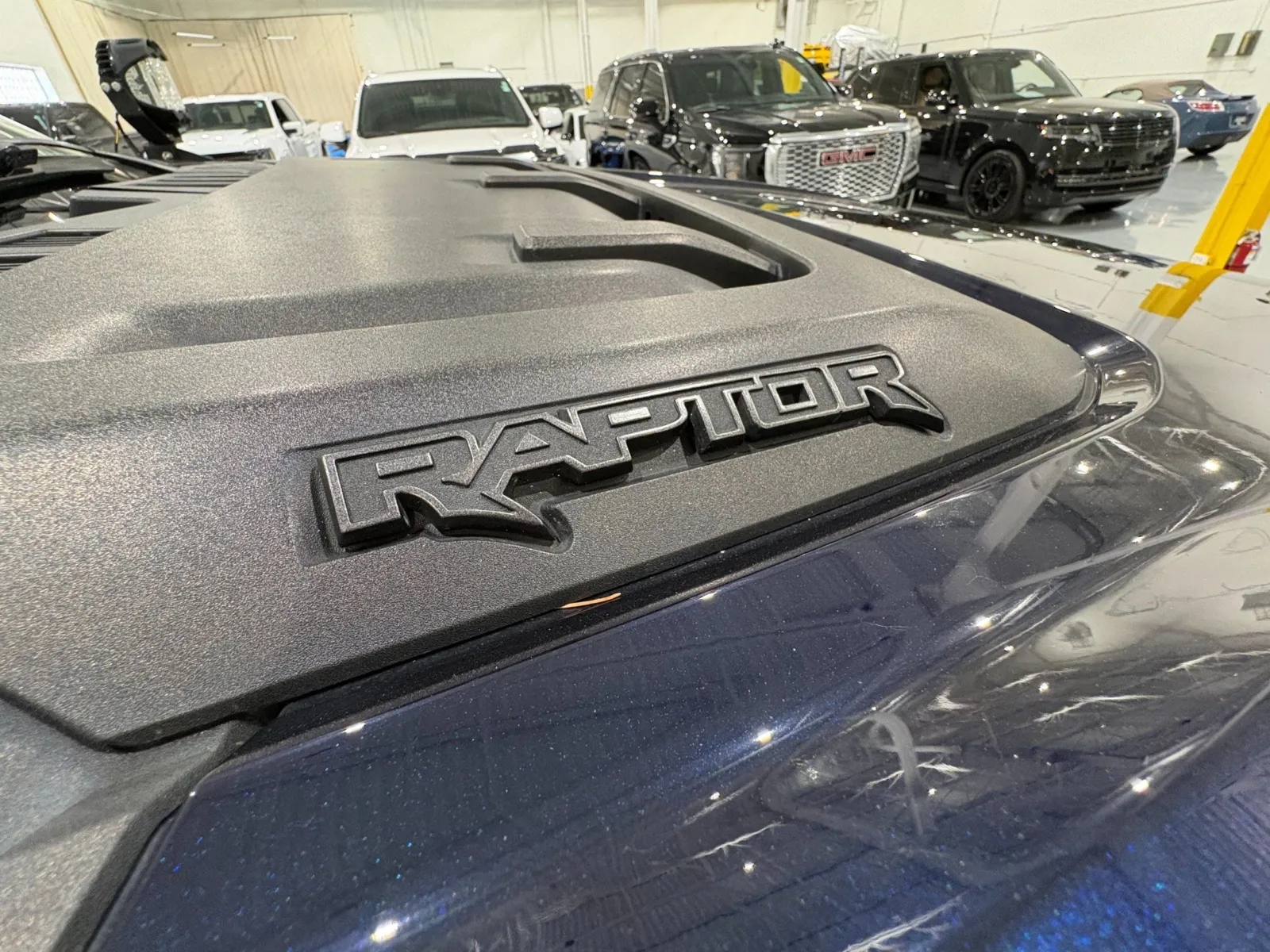 2022 Ford F-150 Raptor - Photo 65