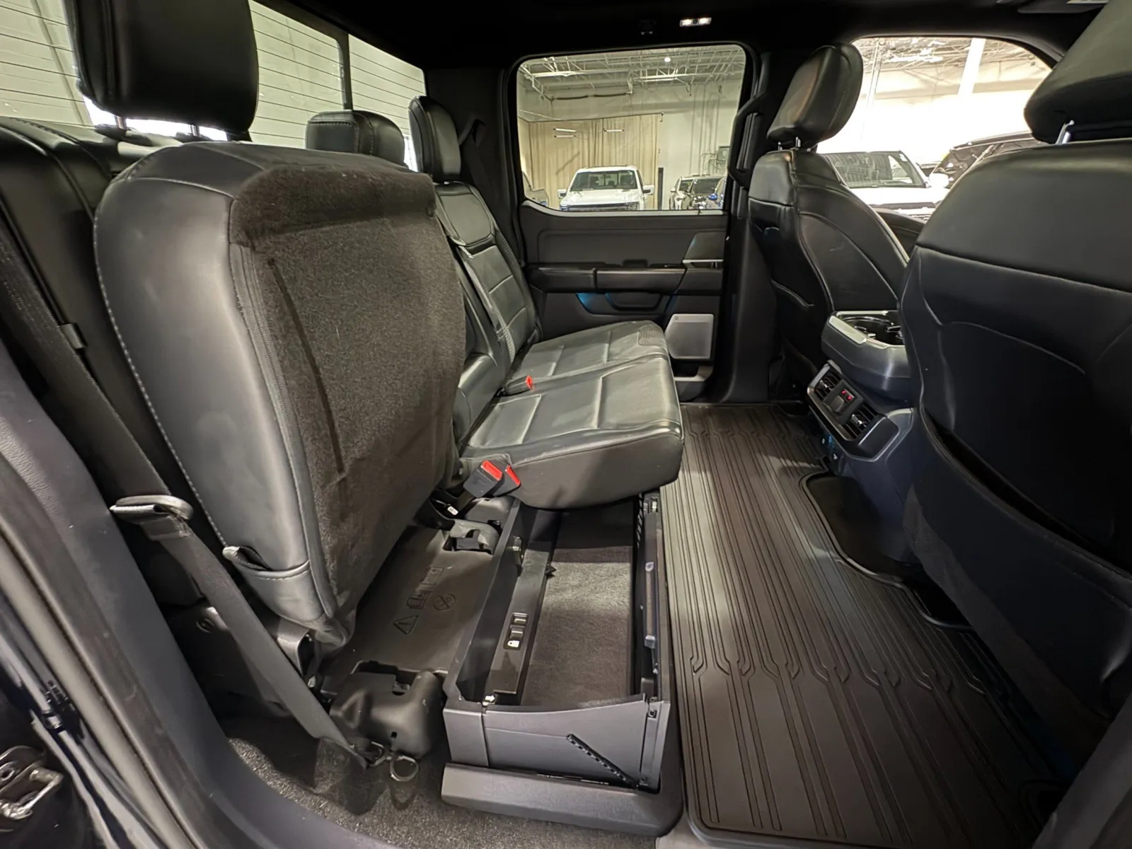 2022 Ford F-150 Raptor - Photo 56