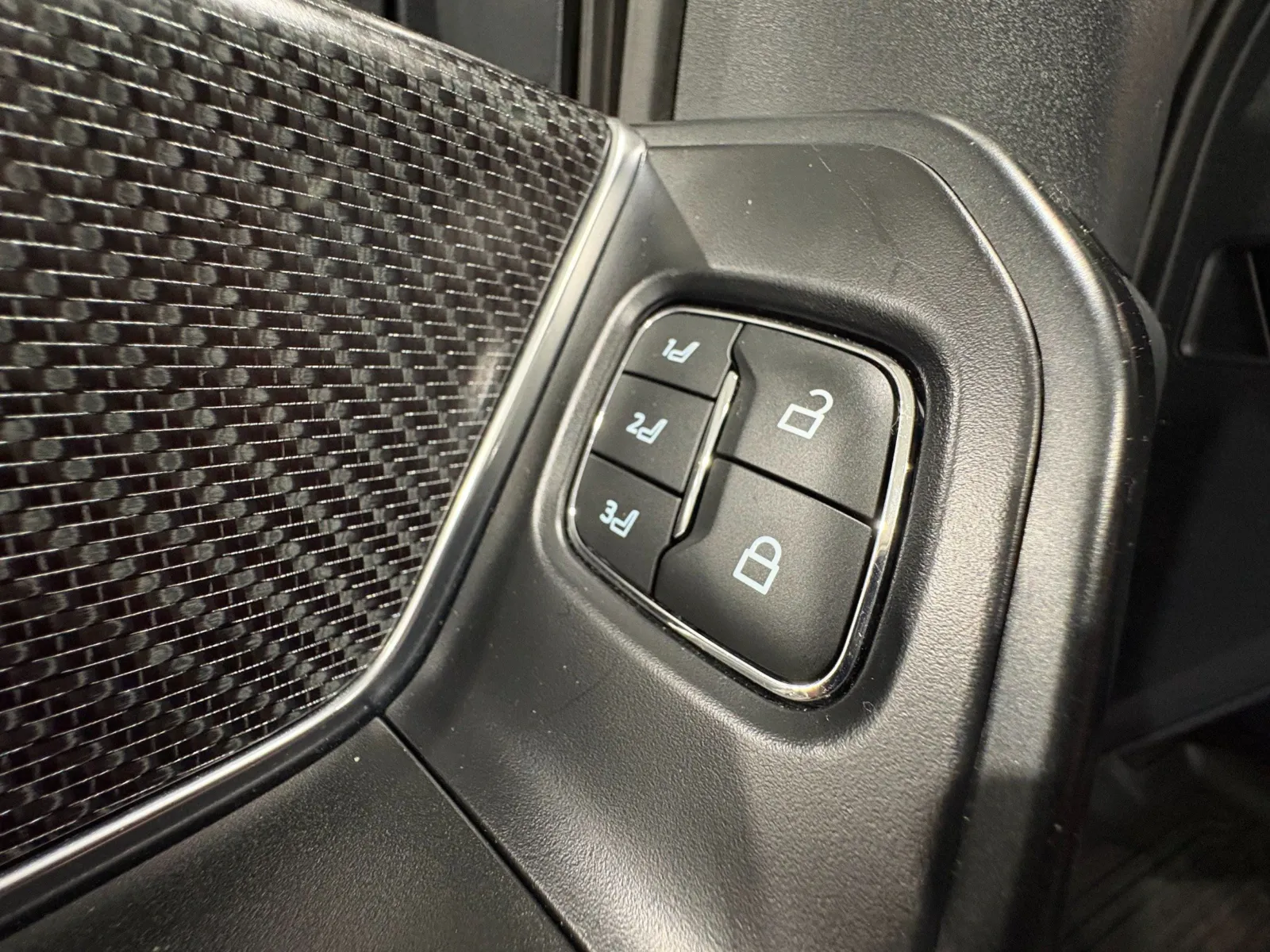 2022 Ford F-150 Raptor - Photo 39