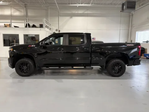 More photos of 2021 Chevrolet Silverado 1500 4WD Crew Cab Long Bed LT Trail Boss at 8-11 Motor Group, Inc., MI