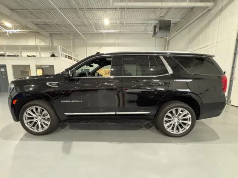 More photos of 2024 GMC Yukon 4WD Denali at 8-11 Motor Group, Inc., MI
