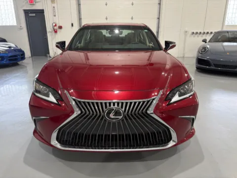 Photos of 2019 Lexus ES 350 for sale in Troy, MI at 8-11 Motor Group, Inc.