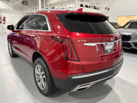 More photos of 2021 Cadillac XT5 FWD Premium Luxury at 8-11 Motor Group, Inc., MI