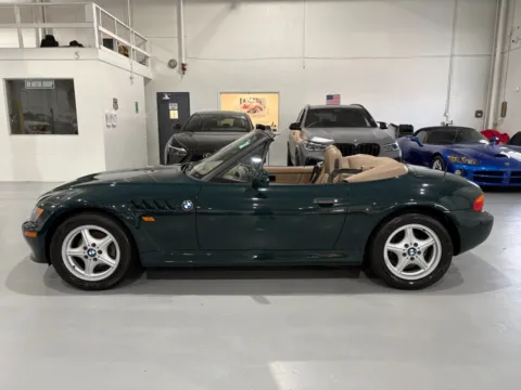 More photos of 1996 BMW 3-Series Z3 at 8-11 Motor Group, Inc., MI