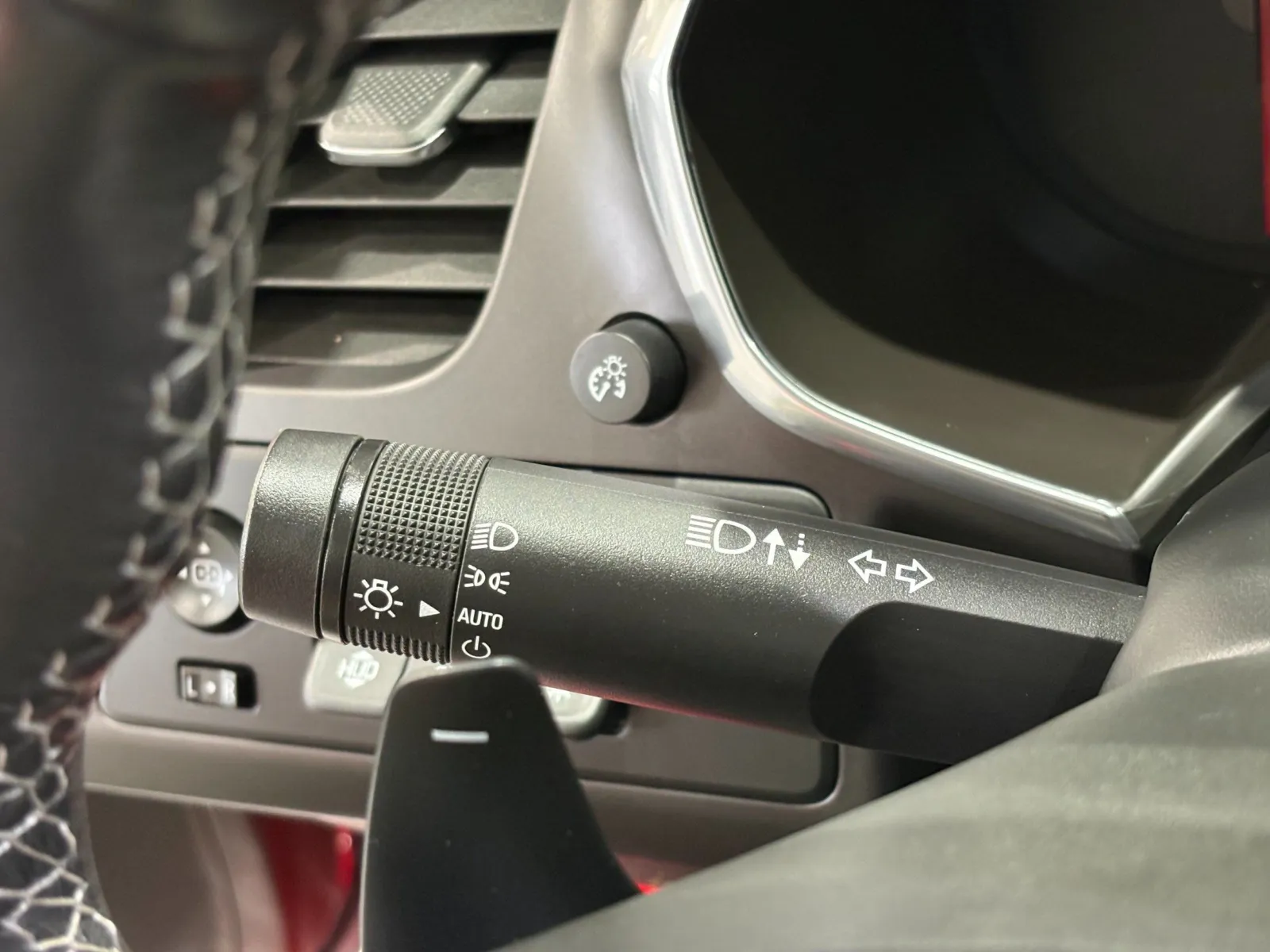 2016 Chevrolet Corvette 2LZ - Photo 16