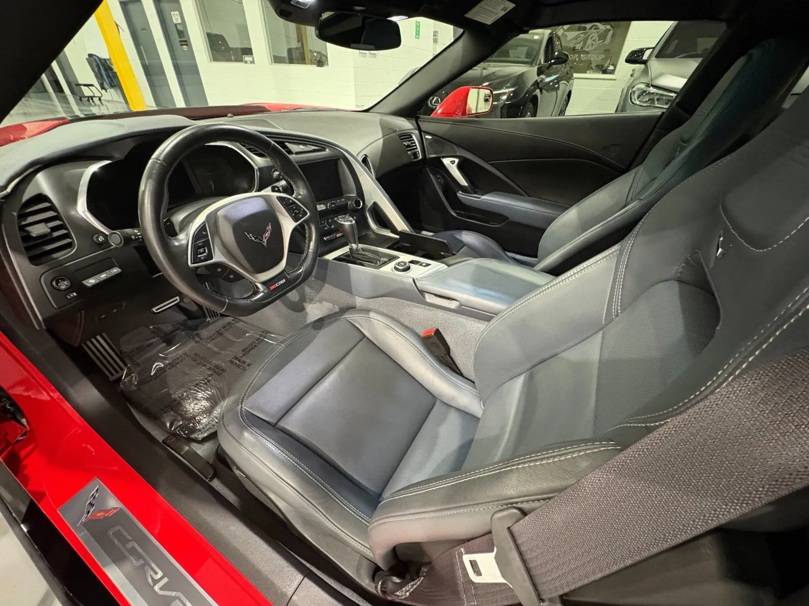 2016 Chevrolet Corvette 2LZ - Photo 10