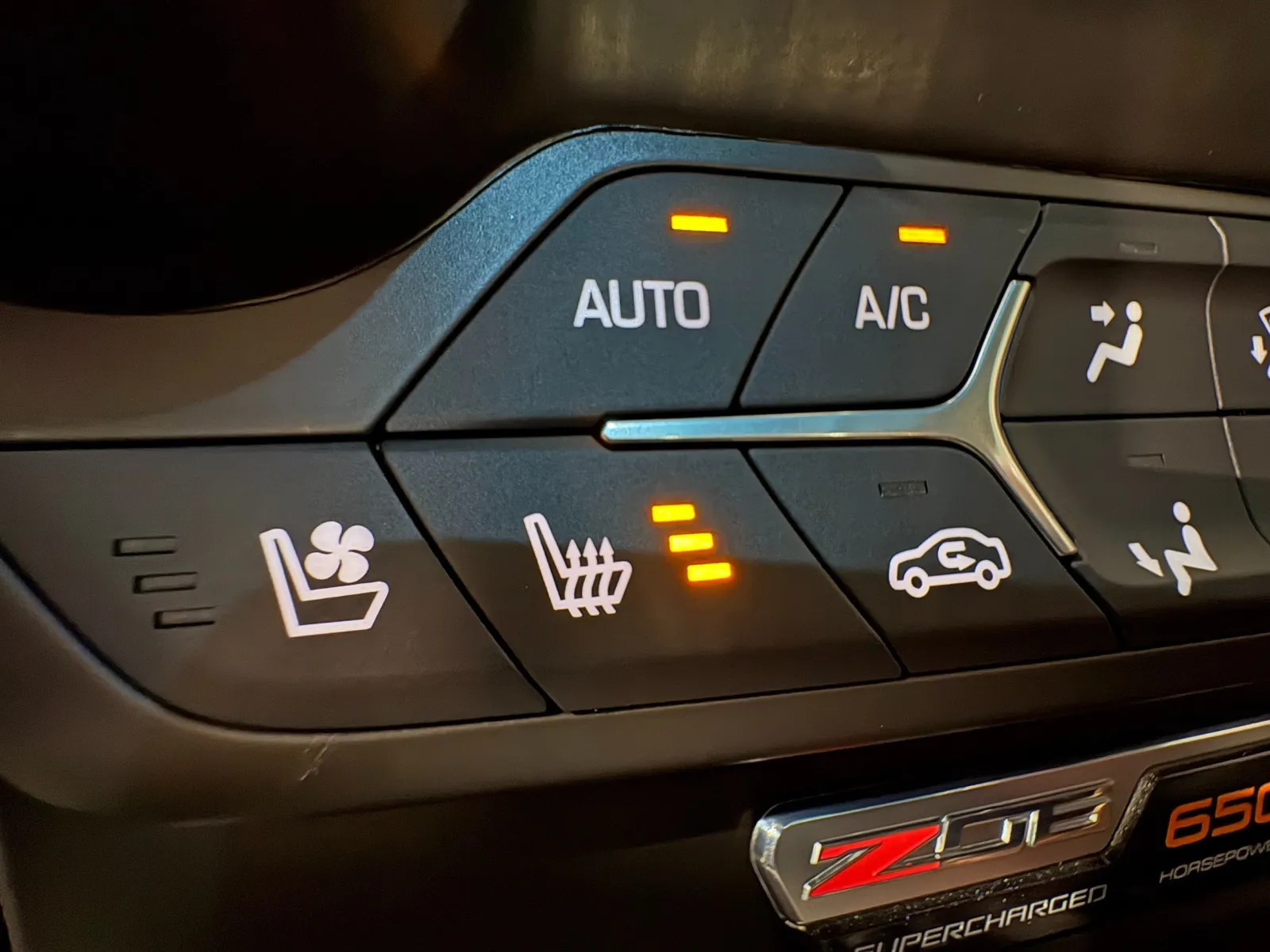 2016 Chevrolet Corvette 2LZ - Photo 28