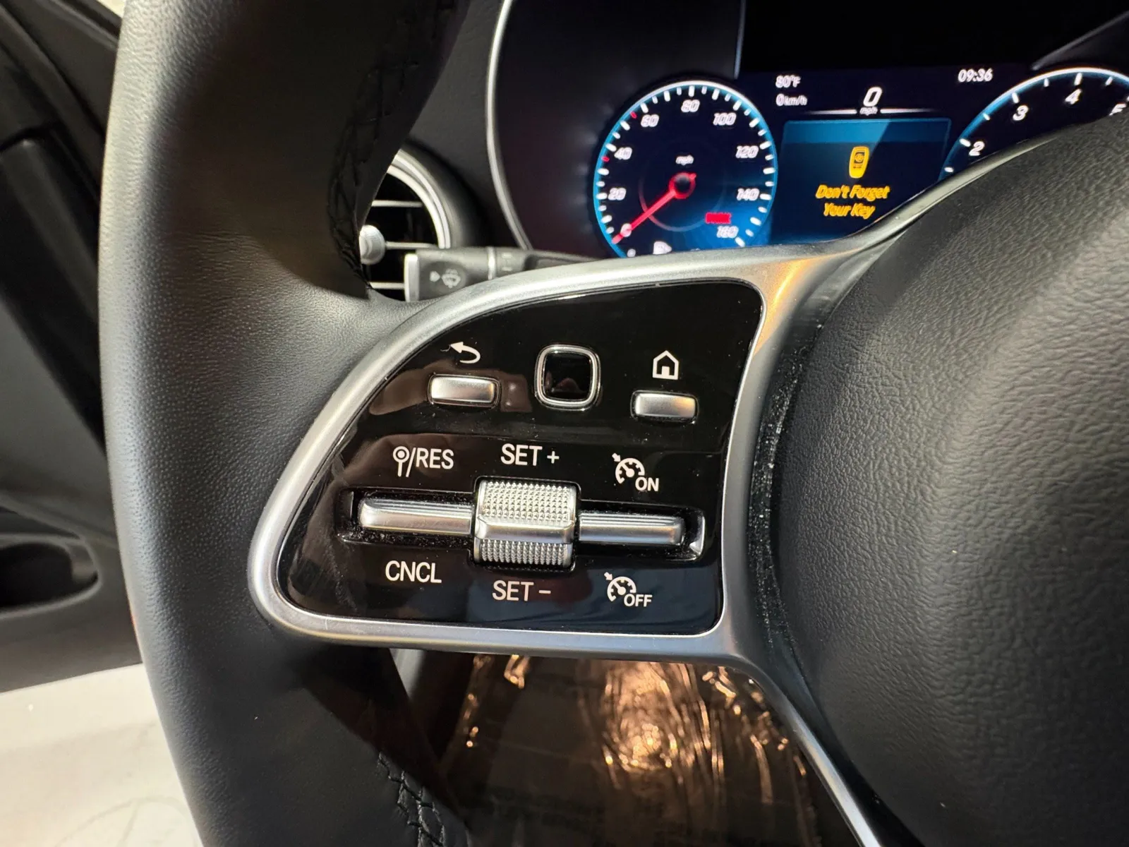 2022 Mercedes-Benz GLC Coupe GLC300 - Photo 12