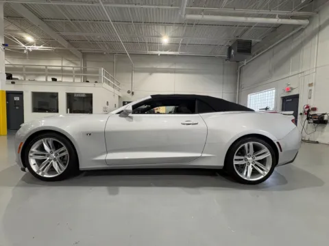More photos of 2018 Chevrolet Camaro 2LT at 8-11 Motor Group, Inc., MI