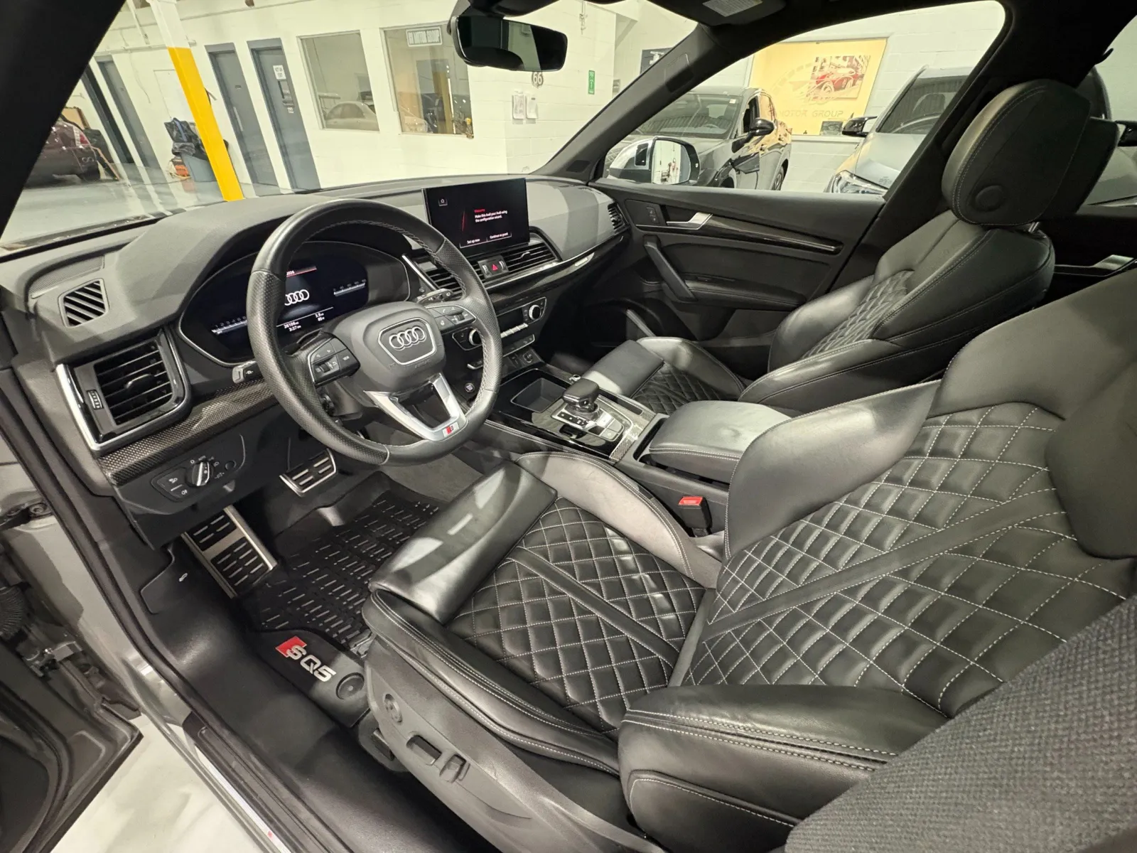 2023 Audi SQ5 Premium Plus - Photo 10
